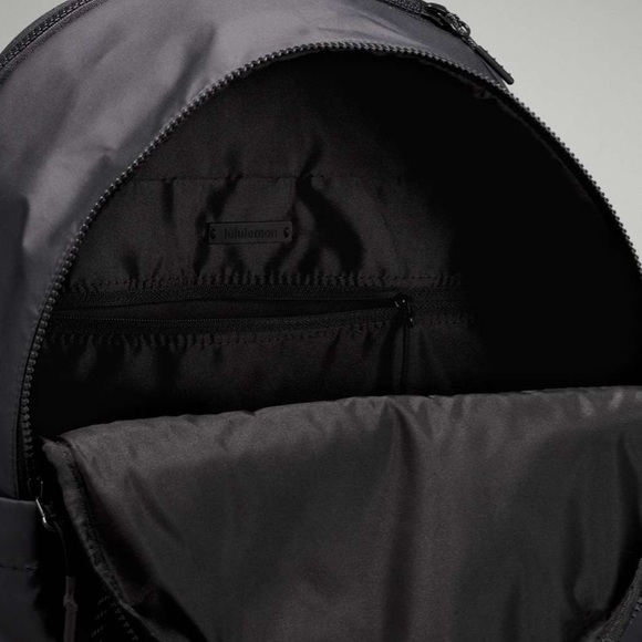 Lululemon Pack It Up Backpack 21L Black - Picture 5 of 16